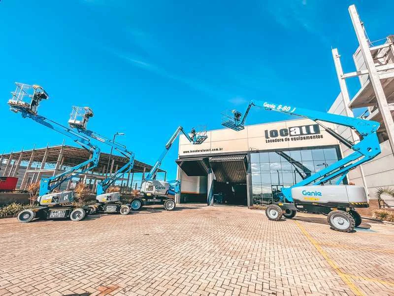 aluguel de plataforma aérea tipo lança articulada