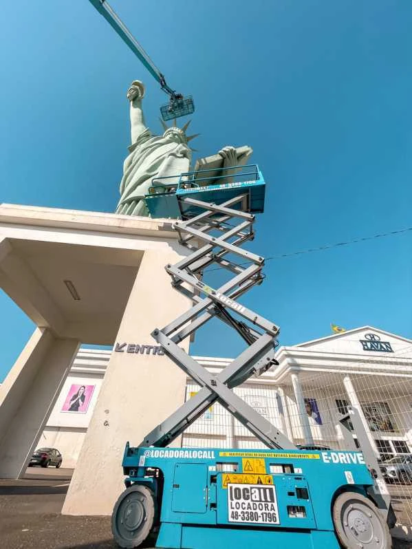 Locação de Plataforma Telescópica Santa Catarina